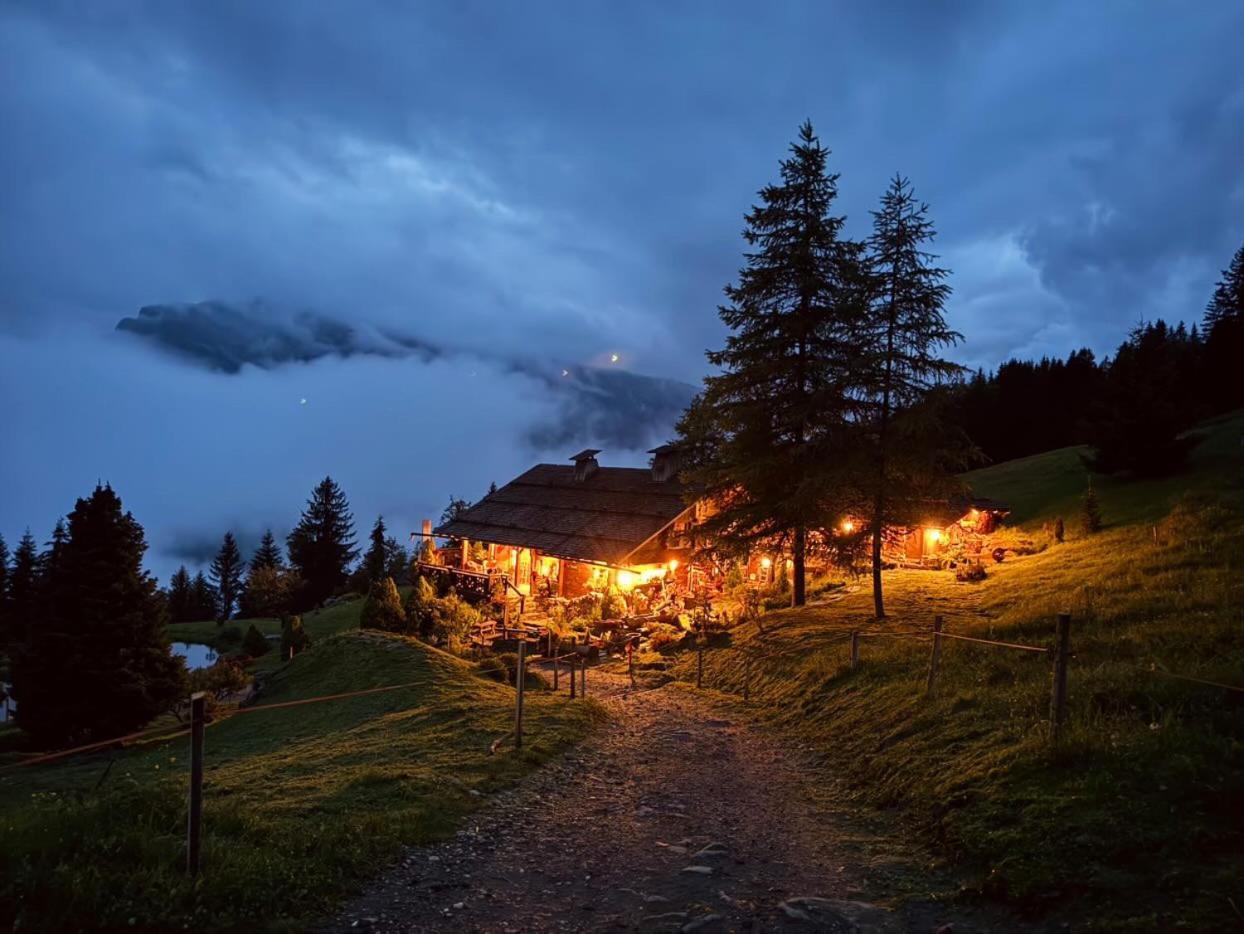 La Ferme Des Vonezins Otel Thônes Dış mekan fotoğraf